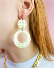 Load image into Gallery viewer, Retro Acrylic Plaid Earrings