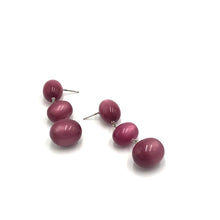 Load image into Gallery viewer, Cranberry Moonglow Triple Oval Drop Earrings