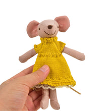 Load image into Gallery viewer, **Pre-order (Ships in 2-3 Weeks)**Miniature Mice