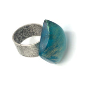 Load image into Gallery viewer, Gold Wash Rhombus Cocktail Ring