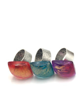 Load image into Gallery viewer, Gold Wash Rhombus Cocktail Ring