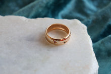 Load image into Gallery viewer, Shooting Stars Titanium Ring