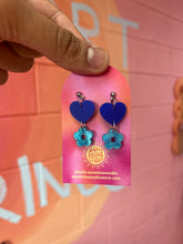 Load image into Gallery viewer, Summer Love Earrings