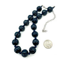 Load image into Gallery viewer, Navy Blue Carved Scalloped Lucite Marco Necklace