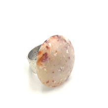 Load image into Gallery viewer, Beige Speckle Lucite Cocktail Ring