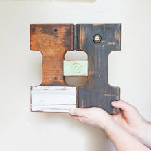 Load image into Gallery viewer, Reclaimed Wooden Letters