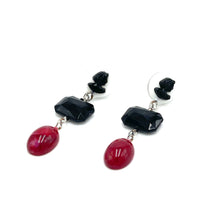 Load image into Gallery viewer, Faceted Onyx Cranberry &amp; Cameo Lucite Trinket Earrings
