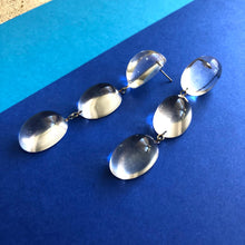 Load image into Gallery viewer, Clear Domed Oval Tri Dot Drop Earrings