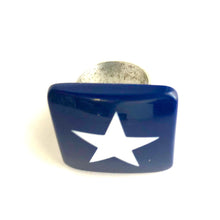 Load image into Gallery viewer, Navy Blue &amp; White Star Lucite Silver Cocktail Ring