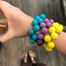 Load image into Gallery viewer, Chunky Button Stackable Stretch Bracelet