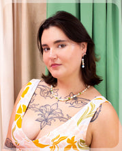 Load image into Gallery viewer, Petals and Pearls Earrings