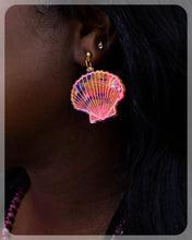 Load image into Gallery viewer, Painted Scallop Shell Earrings