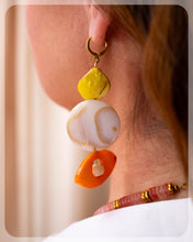 Load image into Gallery viewer, Sherbet Shell Earrings
