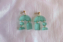 Load image into Gallery viewer, Bold Shaped Earrings