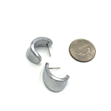 Load image into Gallery viewer, Shabby Metallic Silver Curled Petal Stud Earrings