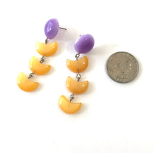 Load image into Gallery viewer, Lavender &amp; Tangerine Moonglow Fish Scale Earrings