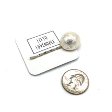 Load image into Gallery viewer, Cotton Pearl Hairpin