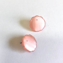 Load image into Gallery viewer, Pink Moonglow Daisy Stud Earrings