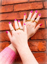 Load image into Gallery viewer, Split Butterfly Titanium Ring