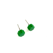 Load image into Gallery viewer, Apple Green Deco Daisy Studs