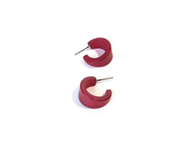 Load image into Gallery viewer, Cranberry Moonglow Mini Boom Hoop Earrings