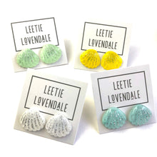Load image into Gallery viewer, Mint Green Oyster Shell Glitter Stud Earrings