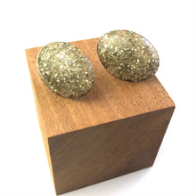 Load image into Gallery viewer, Pewter Silver Glitter Oval Button Studs
