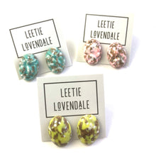 Load image into Gallery viewer, Turquoise Metallic Glitter Nugget Oval Button Studs