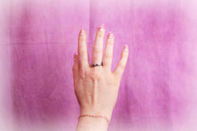 Load image into Gallery viewer, Reaching Out - Scalloped Titanium Ring
