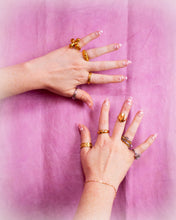 Load image into Gallery viewer, Reaching Out - Scalloped Titanium Ring