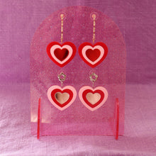 Load image into Gallery viewer, Groovy Heart Earrings