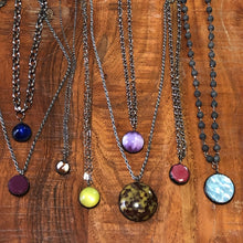 Load image into Gallery viewer, Kelly Green Mosaic &amp; Gun Metal Layering Necklace - Shortie