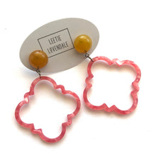 Load image into Gallery viewer, Hot Pink &amp; Honey Amber Marbled Quatrefoil Earrings