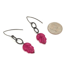 Load image into Gallery viewer, Viva Magenta Leaf Link Earrings