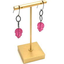Load image into Gallery viewer, Viva Magenta Leaf Link Earrings
