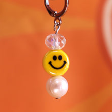 Load image into Gallery viewer, Glass Beaded Smiley Face Earrings
