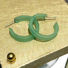 Load image into Gallery viewer, Seafoam Small Classic Hoop Earrings