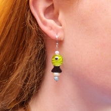 Load image into Gallery viewer, Glass Green Fish Earrings