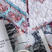 Load image into Gallery viewer, DaDa Bedding Bohemian Summertime White Blue Floral Paisley Bedspread Set (KSX-003)