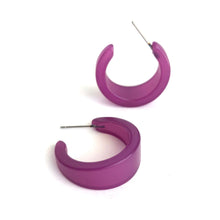 Load image into Gallery viewer, Light Violet Purple Moonglow Tapered Hoop Earrings