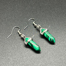 Load image into Gallery viewer, Malachite Chakra Point Peaceful Earrings