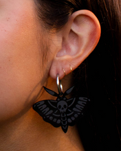 Load image into Gallery viewer, Monochromatic Engraved Moth Earrings