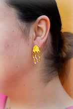 Load image into Gallery viewer, Stainless Steel Jellyfish Dangle Earring