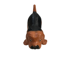 Load image into Gallery viewer, Hand painted Wood Lovely dog lover Decoration Figurine (Beagle)