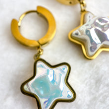 Load image into Gallery viewer, Pearl Titanium Earrings