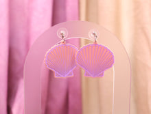 Load image into Gallery viewer, Painted Scallop Shell Earrings