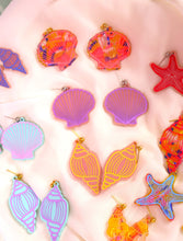 Load image into Gallery viewer, Painted Scallop Shell Earrings