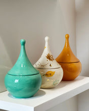 Load image into Gallery viewer, Wind &amp; Leaves Speckled Teardrop Jar with 22k Gold Accents