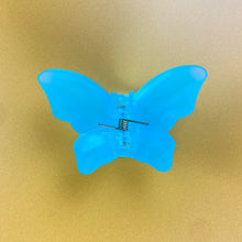 Load image into Gallery viewer, Butterfly Hair Claw
