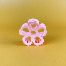 Load image into Gallery viewer, Floral Cut-Out Hair Claw